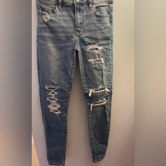 American Eagle Jeans - Picture 2 of 8